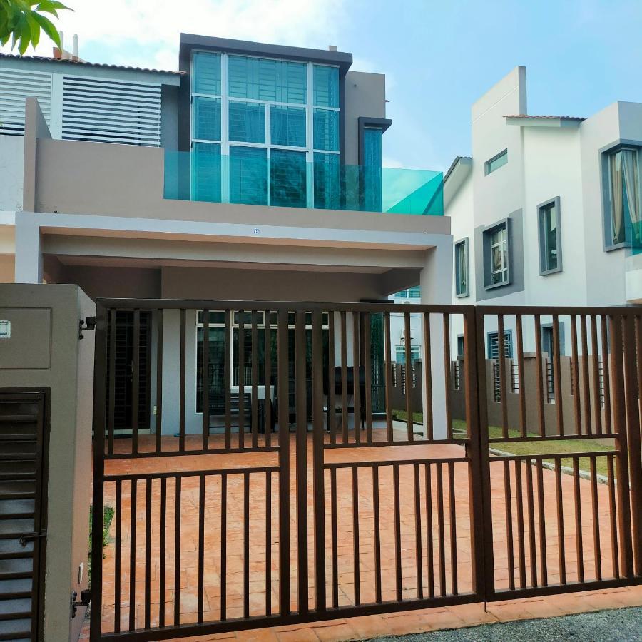 Casuarina Sea Breeze Desaru Exterior foto